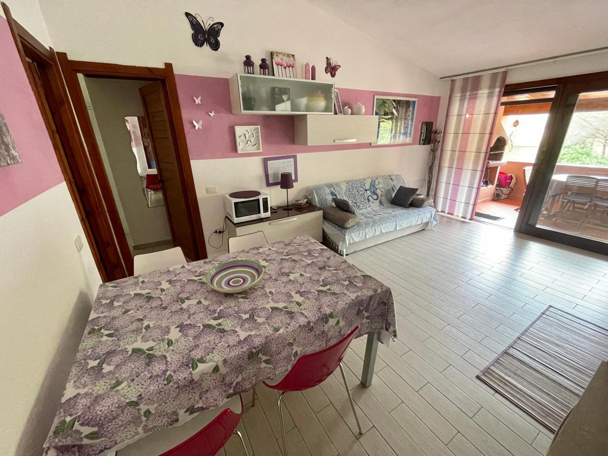Purple House, 30M To Beach Pula Exterior photo